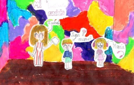 Dessin de Martina intitulé « Mi brillante familia », avec Isabel, Juan Manuel et María sur un fond coloré.
