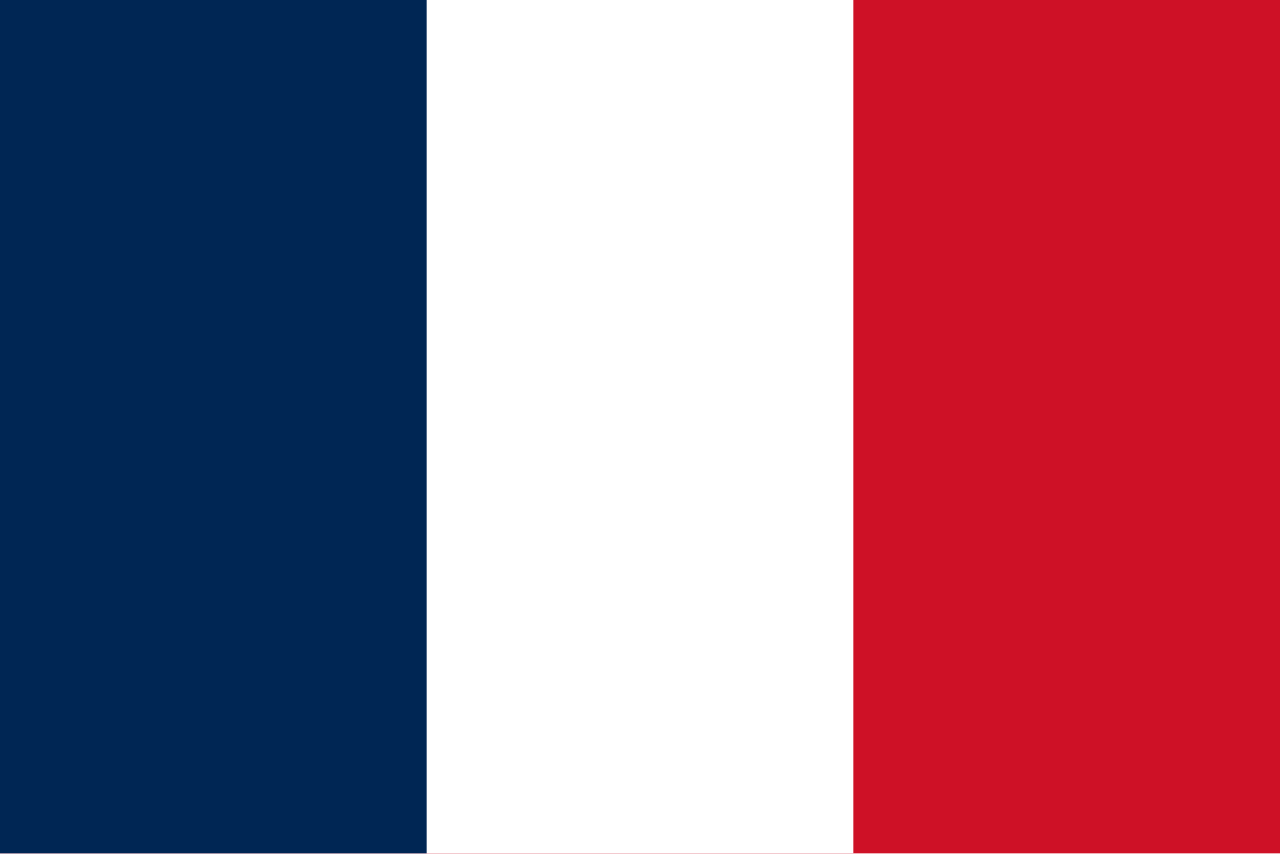 Drapeau de la France : trois bandes verticales bleue, blanche et rouge.